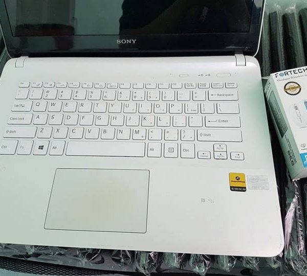 bán laptop cũ Sony vaio svf14 giá rẻ tại Gò Vấp